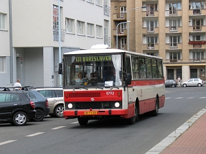 Typick�m autobusem pro mnoho m�st �R je Karosa B732