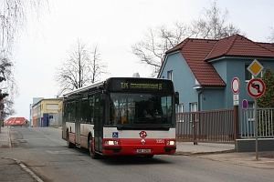 Naopak typick�m z�stupcem n�zkopodla�n�ch voz� je Karosa Citybus